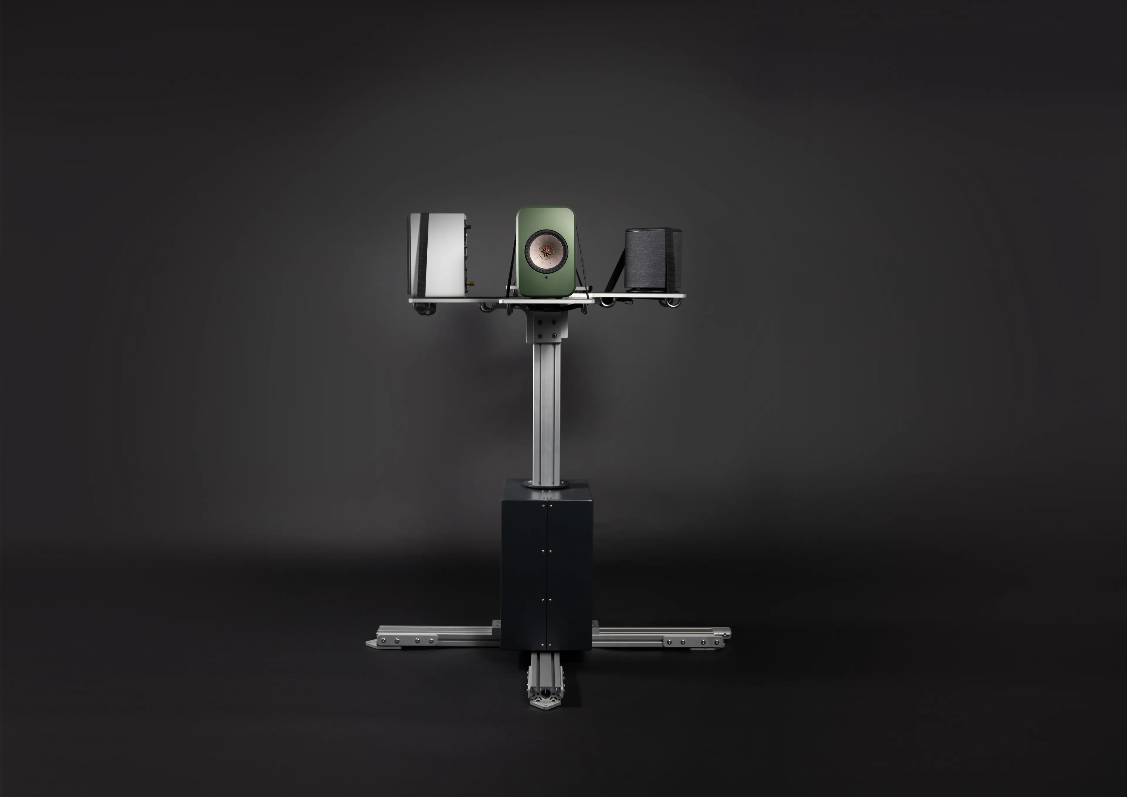 Speaker spinner