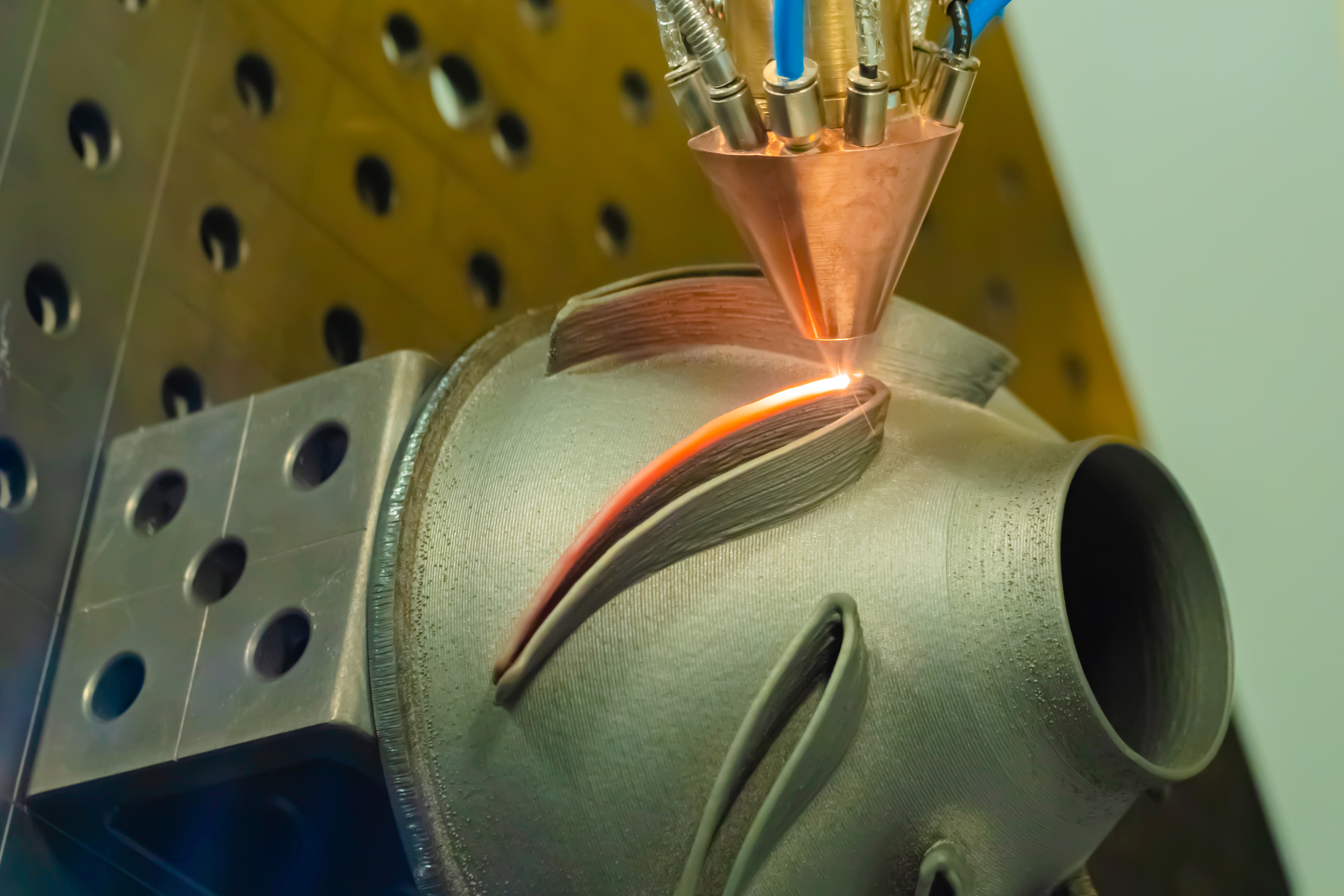 Direct metal deposition - advanced additive laser melting and powder spray manufacturing technology for repair, rebuild metal workpieces